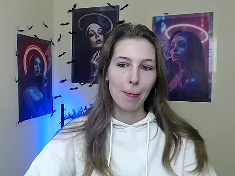 Snapshot of StrangerGi chatting on 11-21-25, 07:07 StrangerGi online show from 11-21-25, 07:07