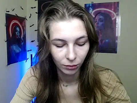 Snapshot of StrangerGi chatting on 11-30-25, 07:01 StrangerGi online show from 11-30-25, 07:01