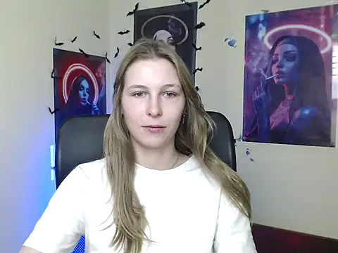 StrangerGi online show from 06-05-26, 06:52