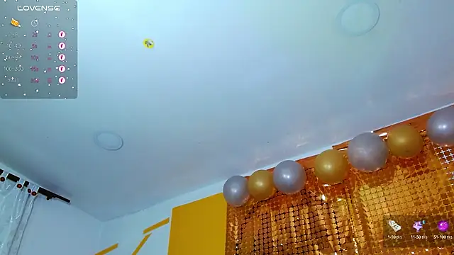 Snapshot of Matthew_Boy_ chatting on 01-27-25, 07:35 Matthew Boy online show from 01-27-25, 07:35