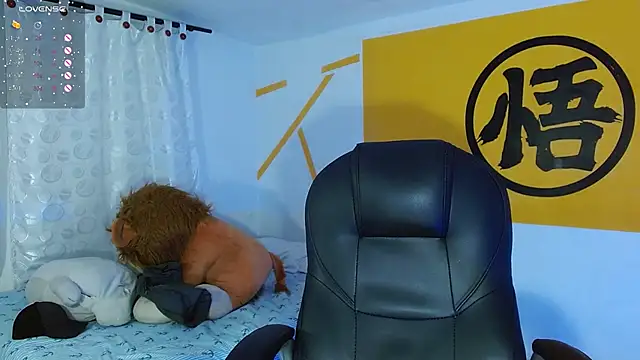 Snapshot of Matthew_Boy_ chatting on 02-11-25, 09:53 Matthew Boy online show from 02-11-25, 09:53