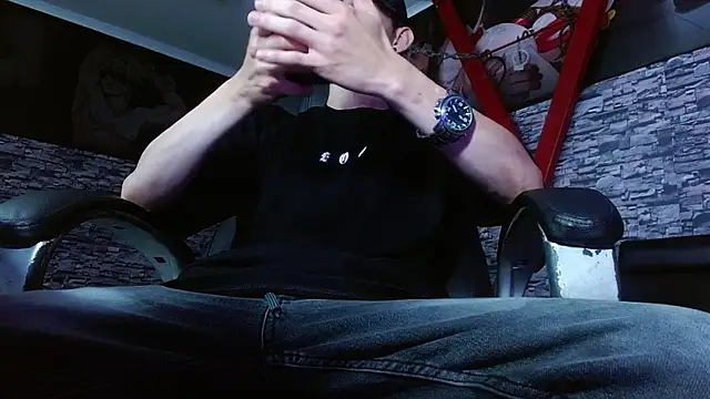 Snapshot of Matthew_Boy_ chatting on 03-07-25, 09:17 Matthew Boy online show from 03-07-25, 09:17