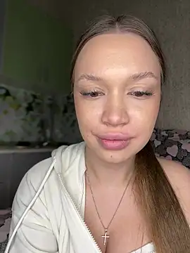 Snapshot of bunnyrich chatting on 02-20-25, 11:21 bunnyrich online show from 02-20-25, 11:21