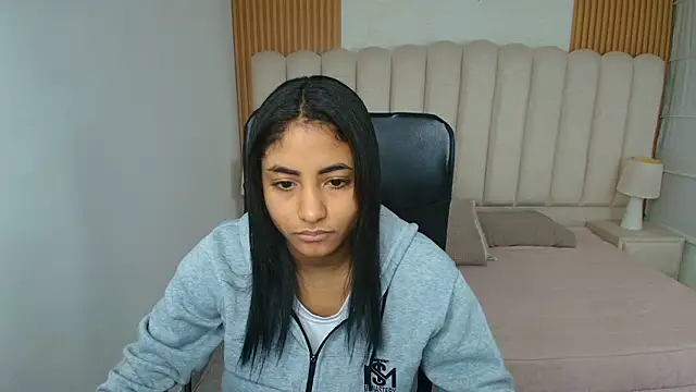 shaneelle online show from 03-03-26, 03:01