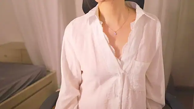 sinnn online show from 10-28-25, 03:47