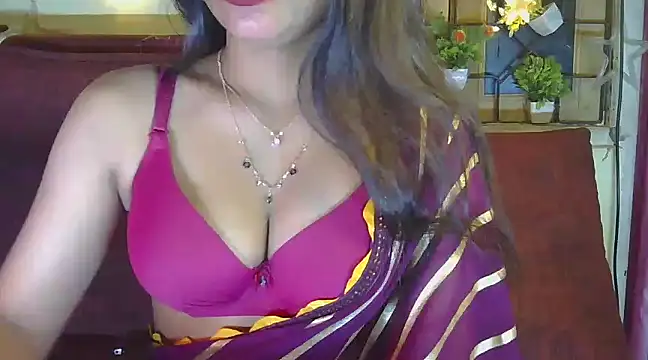 Snapshot of sexy_shivi chatting on 01-16-25, 10:12 sexy shivi online show from 01-16-25, 10:12