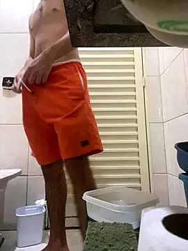 Maurob18 online show from 09-19-25, 03:52