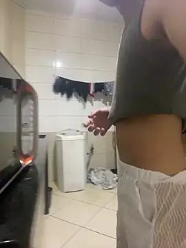 Maurob18 online show from 10-23-25, 12:32