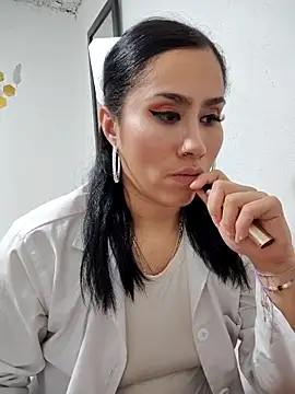 Snapshot of Sweet__Nurse1 chatting on 02-17-25, 06:31 Sweet Nurse1 online show from 02-17-25, 06:31