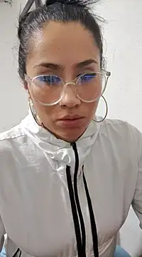Snapshot of Sweet__Nurse1 chatting on 02-21-25, 08:18 Sweet Nurse1 online show from 02-21-25, 08:18