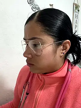 Snapshot of Sweet__Nurse1 chatting on 10-08-25, 07:22 Sweet Nurse1 online show from 10-08-25, 07:22