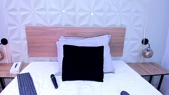 Stacey white  online show from 03-12-26, 08:26