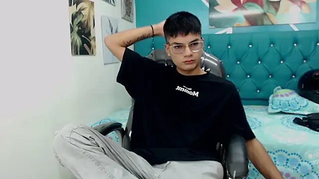 Noha scott online show from 02-02-25, 11:11