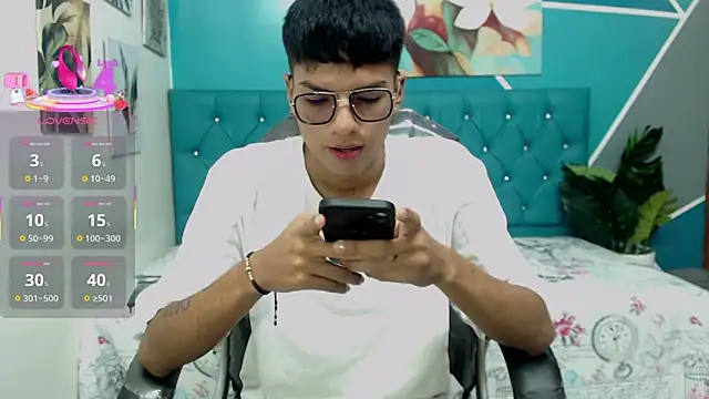 Noha scott online show from 10-15-25, 11:38