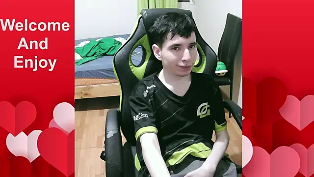 Twink martinboy online show from 03-04-26, 01:33