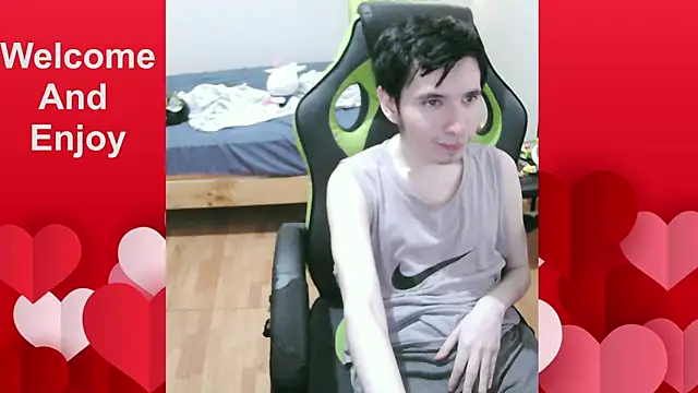 Twink martinboy online show from 04-21-26, 09:06