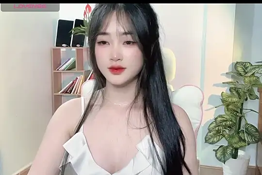  Aimy  online show from 03-05-25, 06:56