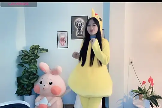  Aimy  online show from 11-12-25, 05:30