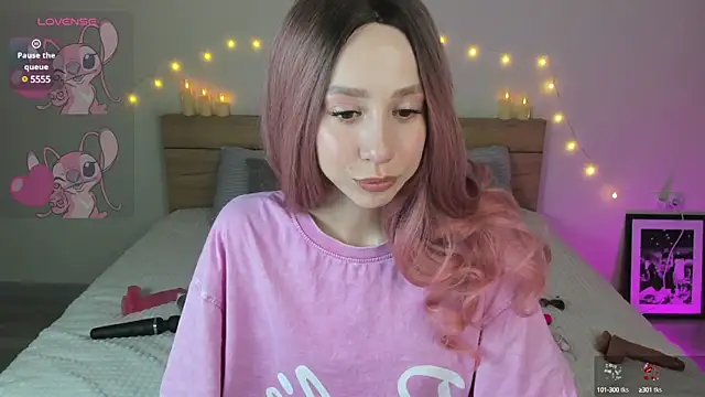 Amelia Martinz online show from 01-04-25, 02:46