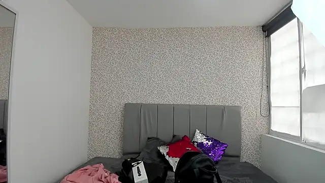 CharlotteeGray  online show from 03-13-25, 07:50