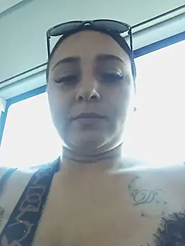 Snapshot of Juanamd1 chatting on 06-17-26, 07:44 Juanamd1 online show from 06-17-26, 07:44