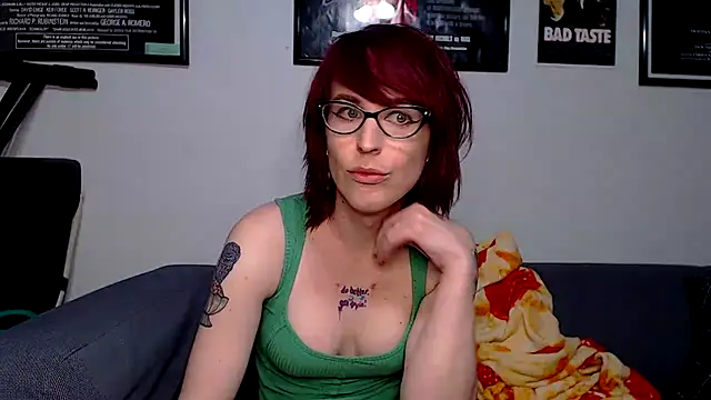 Snapshot of RyffBurnz chatting on 05-01-26, 12:48 RyffBurnz online show from 05-01-26, 12:48