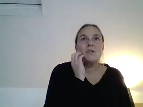 scrummymummy2 online show from 12-02-25, 08:26