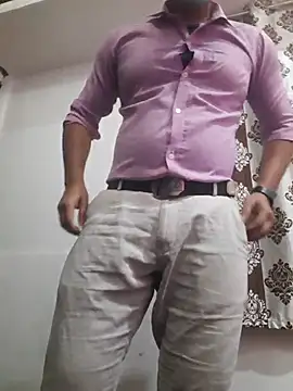 Guyinshortss online show from 02-21-26, 08:10