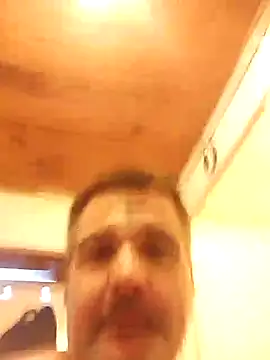 Snapshot of Ronny2510 chatting on 02-13-25, 01:59 Ronny2510 online show from 02-13-25, 01:59