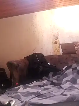 Snapshot of Ronny2510 chatting on 02-26-25, 10:31 Ronny2510 online show from 02-26-25, 10:31