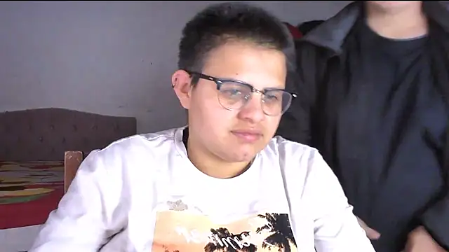 tatsumi nao online show from 03-23-25, 02:04