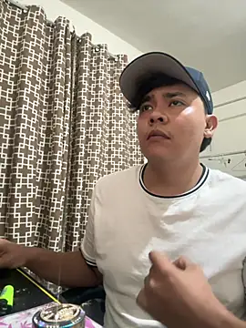 Parejasumisa27 online show from 06-19-26, 04:50