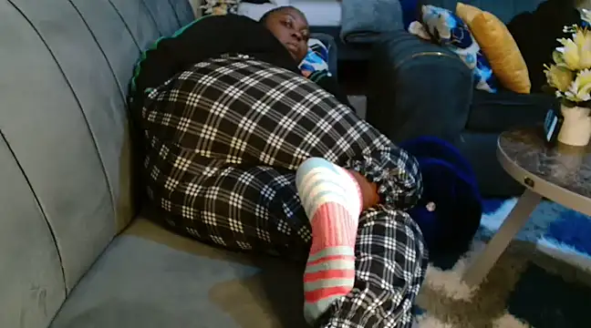 leslysexygirl online show from 03-22-25, 04:15