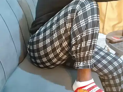 leslysexygirl online show from 11-30-25, 05:00