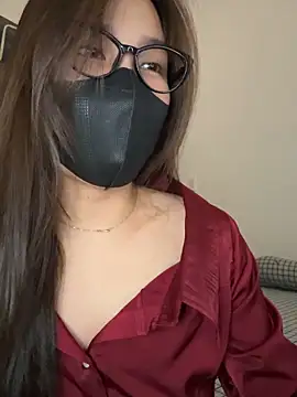 Lilisa miu online show from 04-22-26, 03:46