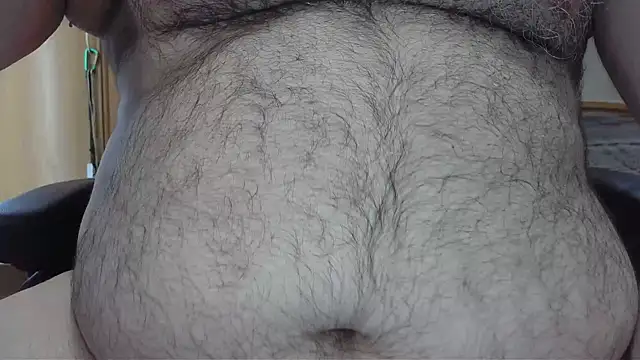 Snapshot of daddylove2024 chatting on 10-19-25, 12:28 daddylove2024 online show from 10-19-25, 12:28