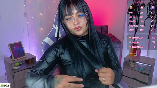 Miss scarllet  online show from 07-28-26, 06:20