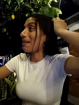 lily sk online show from 12-20-24, 01:03