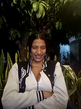 lily sk online show from 02-15-25, 03:52