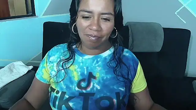 Snapshot of saggil23 chatting on 09-26-25, 08:51 saggil23 online show from 09-26-25, 08:51