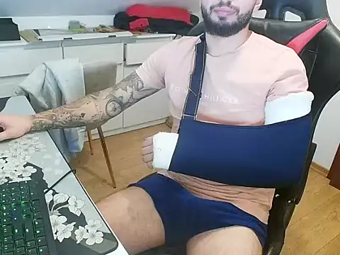 prezydentcam online show from 10-10-25, 08:46