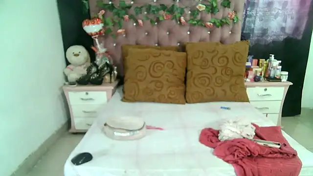 ValeriaTsx online show from 09-13-25, 01:44