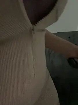 lolitalamasbonita01 online show from 03-15-25, 04:46