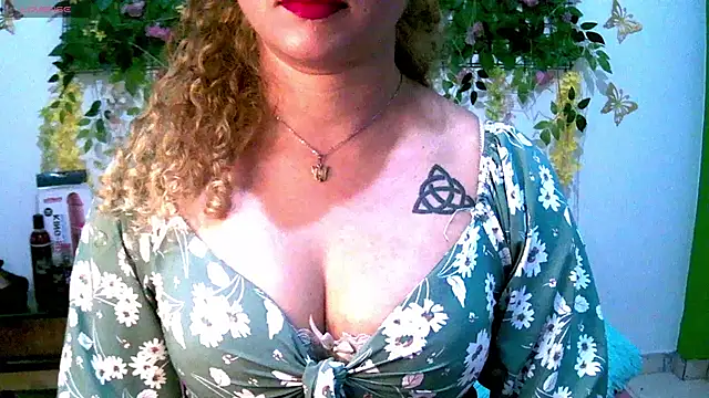 Crysrus online show from 02-19-26, 01:34