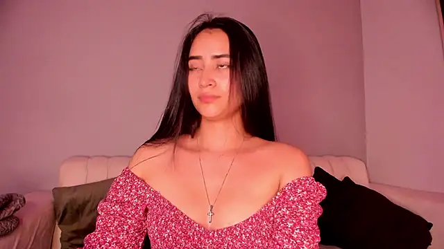 Snapshot of lara_madisson chatting on 05-10-26, 04:17 lara madisson online show from 05-10-26, 04:17