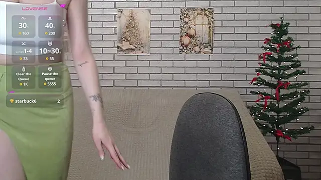 EmiliaDuchess online show from 01-10-25, 03:27