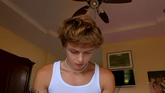 agelandreww online show from 02-05-26, 04:06