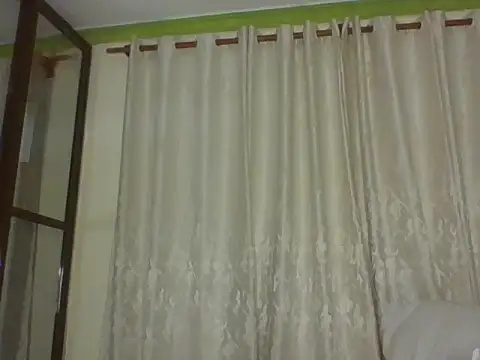 Apple bitch online show from 10-01-25, 03:45