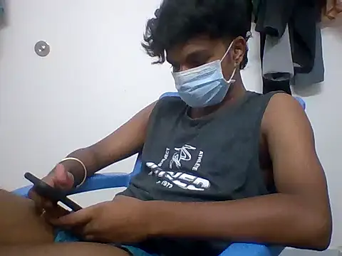 Snapshot of Bangalore_boy29 chatting on 06-06-26, 04:23 Bangalore boy29 online show from 06-06-26, 04:23