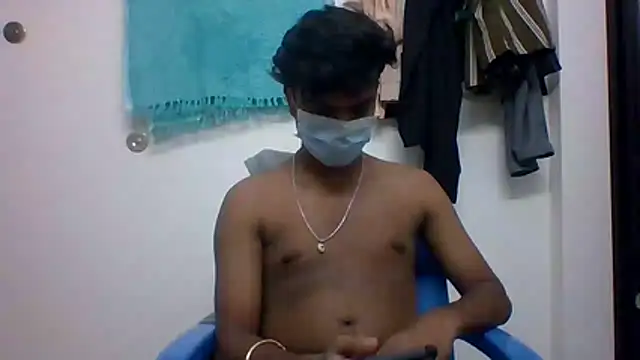 Snapshot of Bangalore_boy29 chatting on 06-27-26, 01:28 Bangalore boy29 online show from 06-27-26, 01:28
